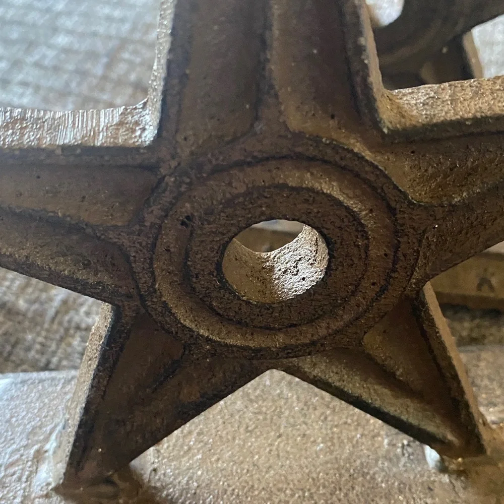 Rustic Star Shaped Metal Decor. Cast Iron Stocking Holder. Brown.